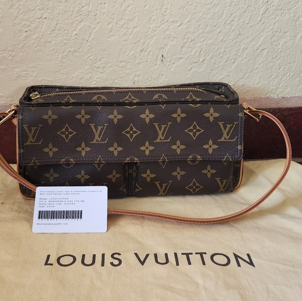💕 SALE 💕 Louis vuitton viva cite